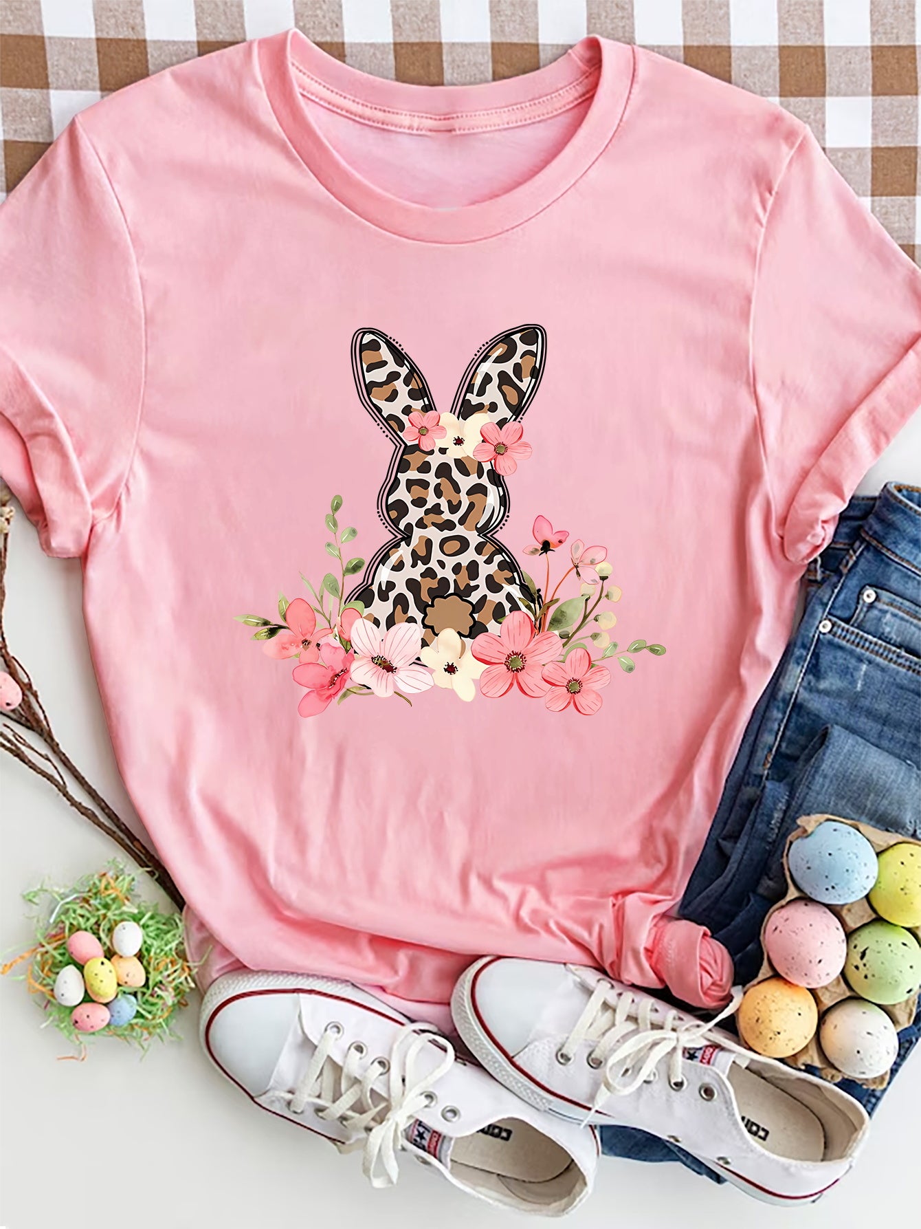 Rabbit Round Neck Short Sleeve T-Shirt nt