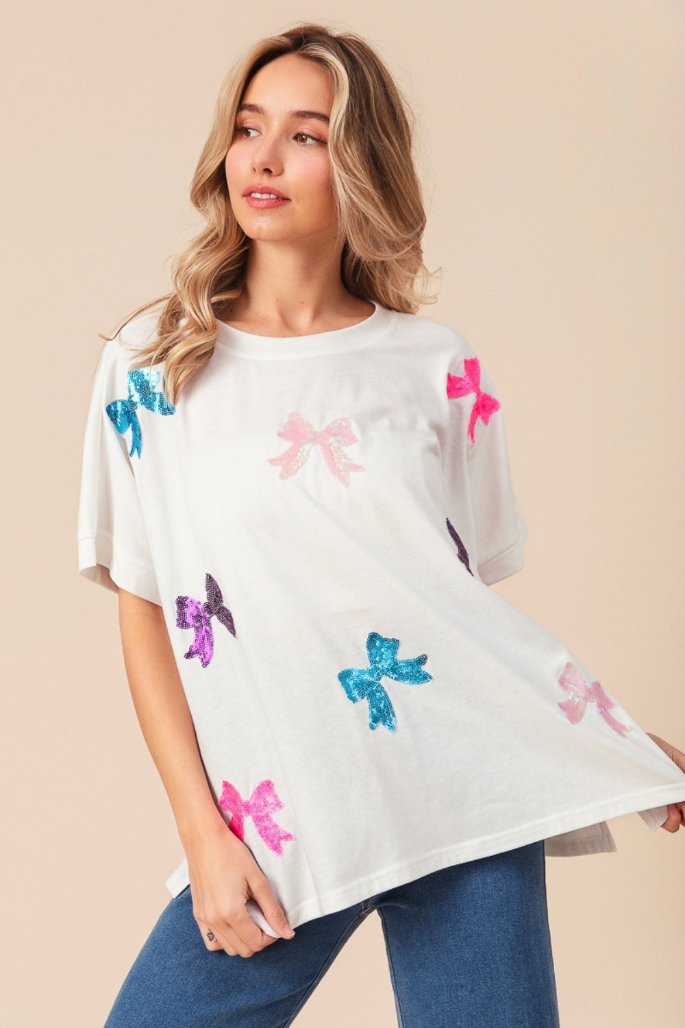 BiBi Sequin Bow Patch Short Sleeve T-Shirt tt