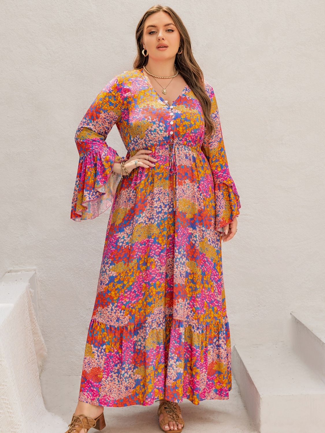 Plus Size Printed V-Neck Long Sleeve Maxi Dress nt