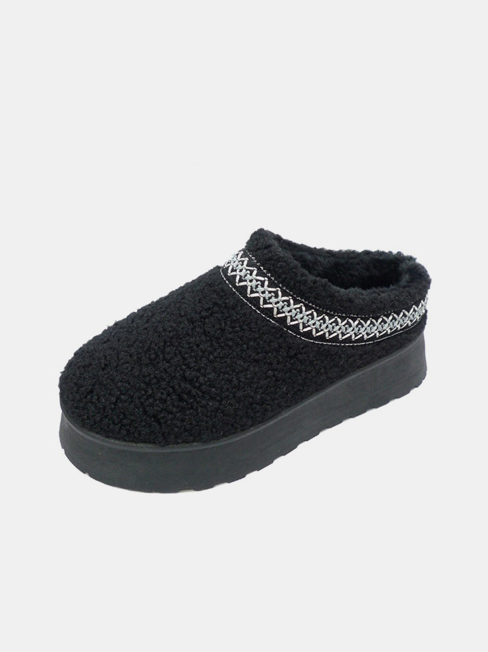 WILD DIVA Embroidered Trim Platform Sherpa Boots tt