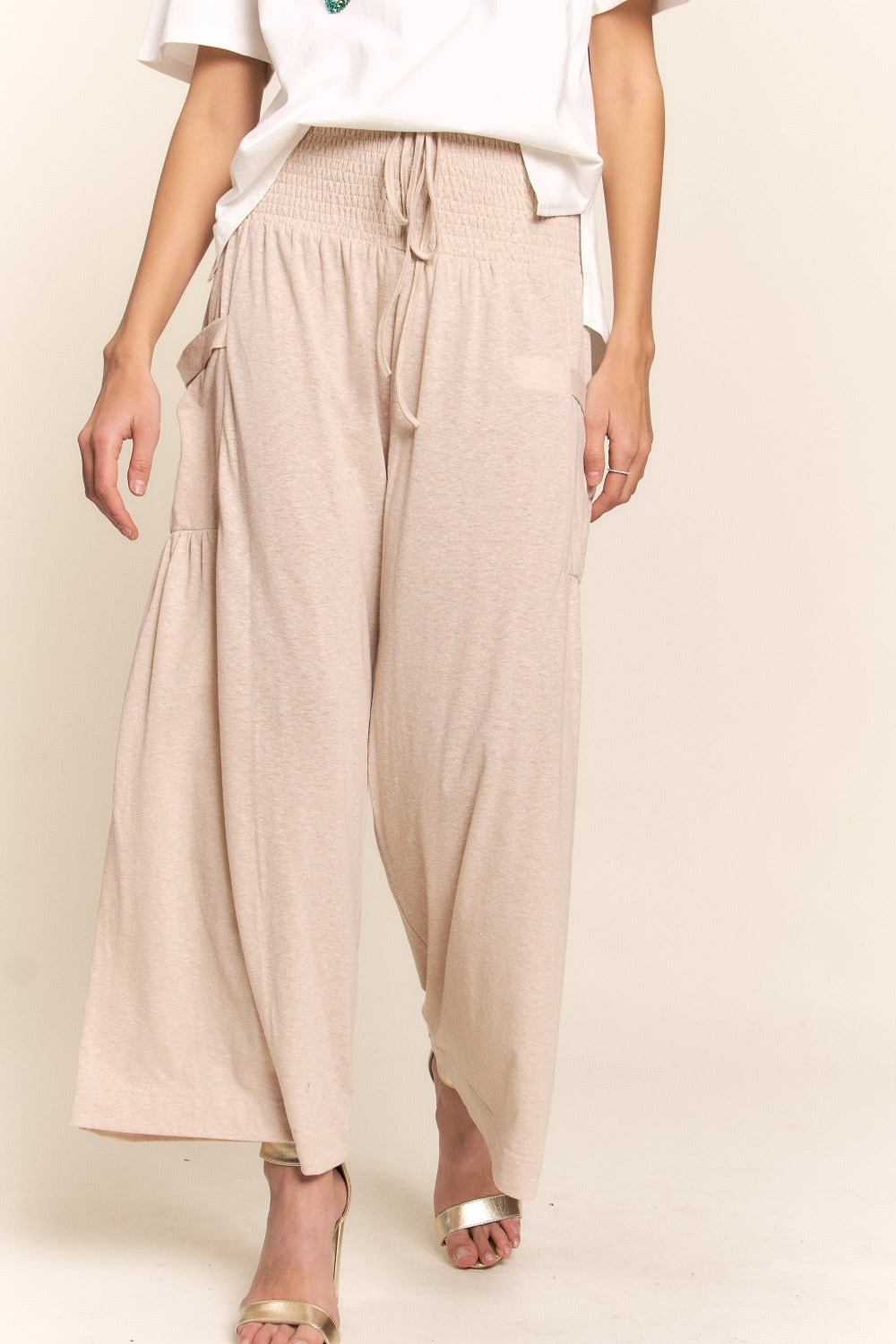 J.NNA Smocked Waist Boho Wide Leg Pants with Pockets tt