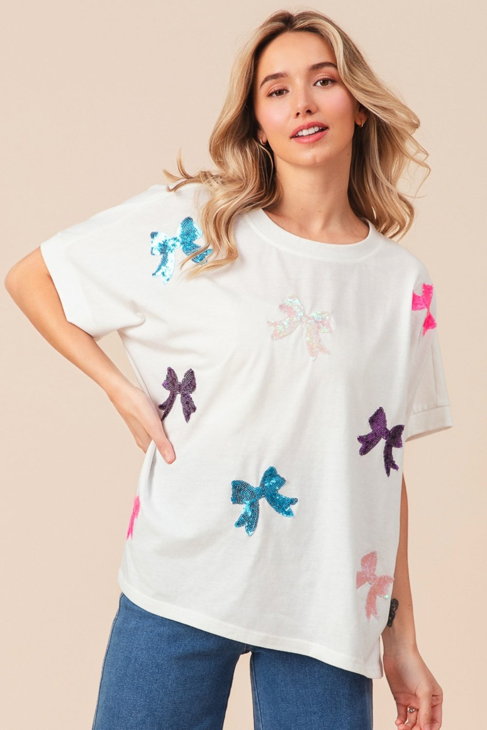BiBi Sequin Bow Patch Short Sleeve T-Shirt tt