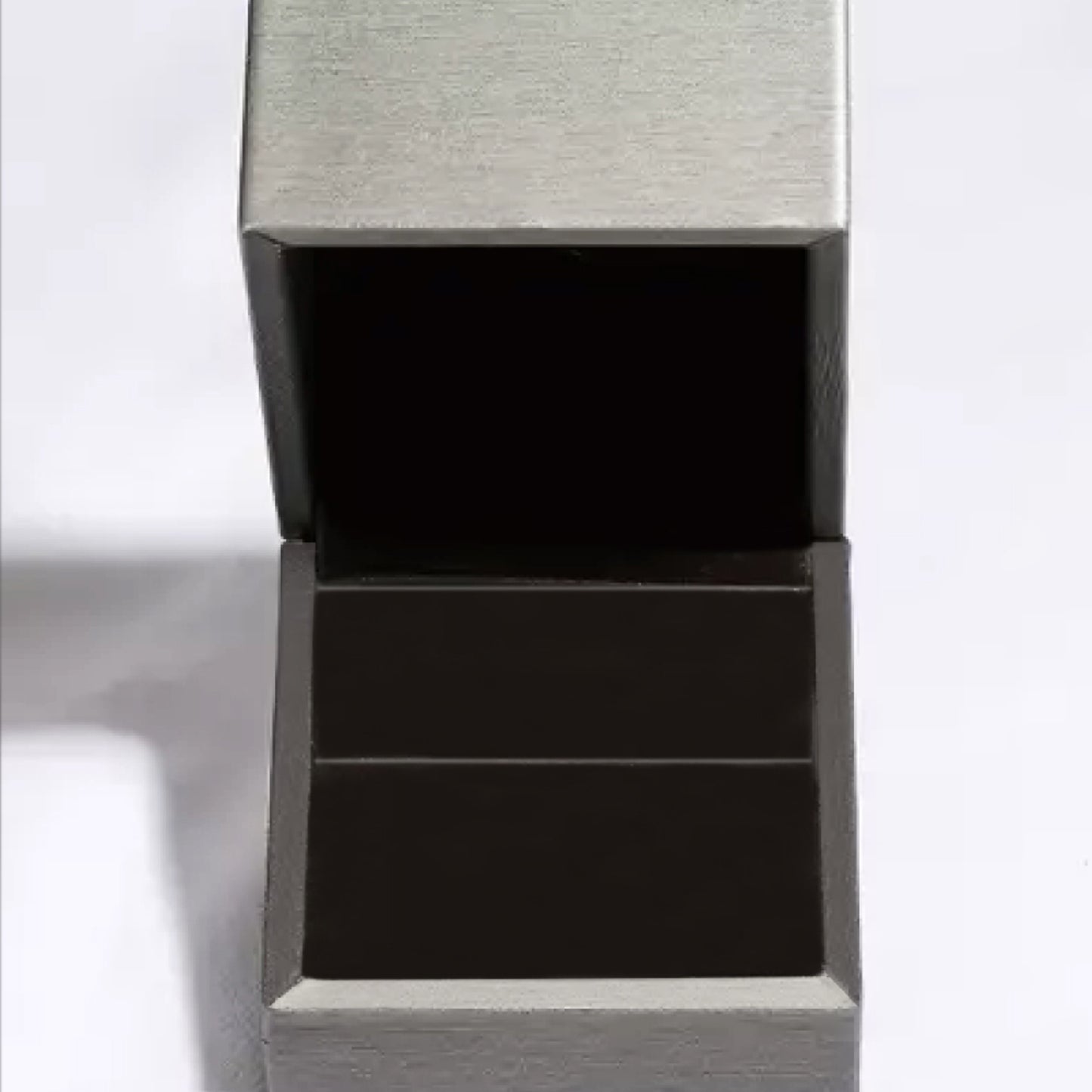 925 Sterling Silver Bulging Ring nt