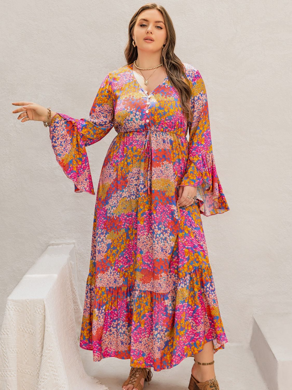 Plus Size Printed V-Neck Long Sleeve Maxi Dress nt