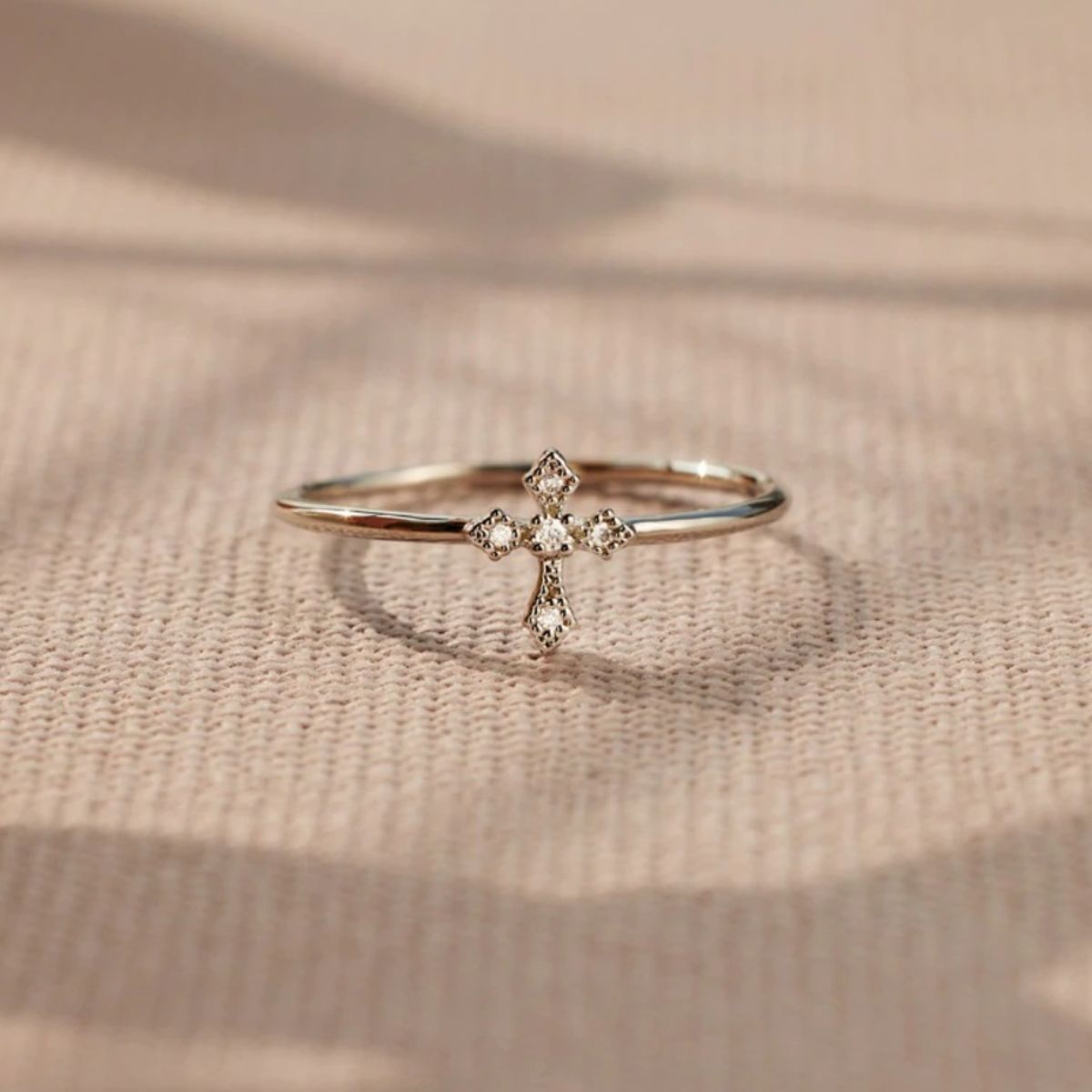 925 Sterling Silver Cross Ring nt
