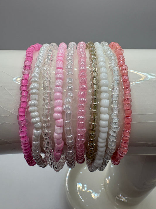 Clearly to Pink Cluster Bracelet/jj/Code #9