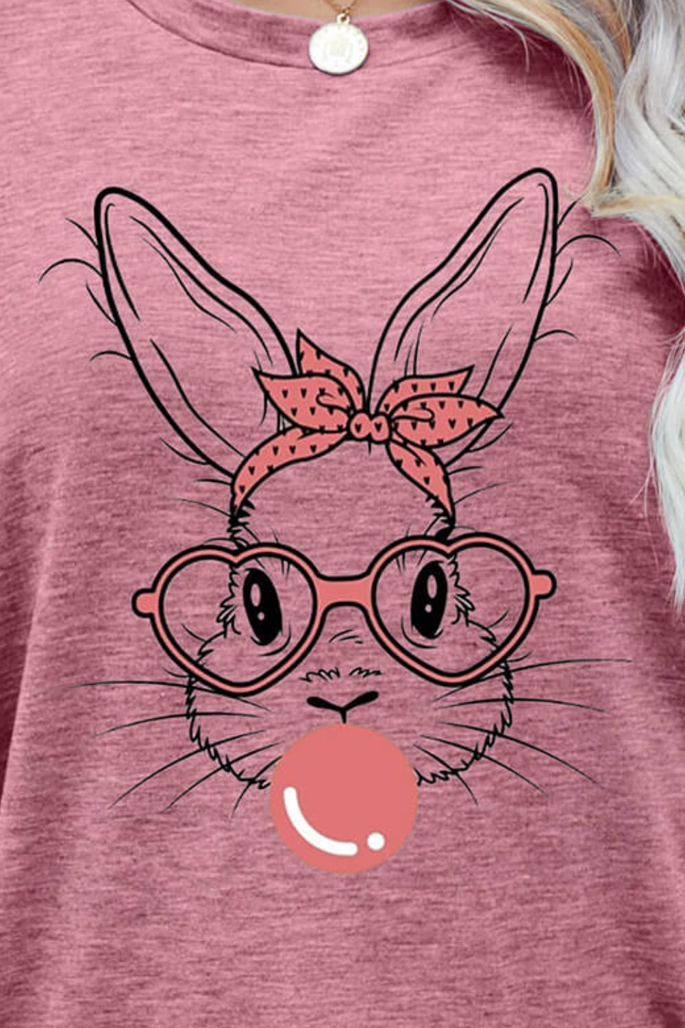 Easter Bunny Graphic Round Neck T-Shirt nt
